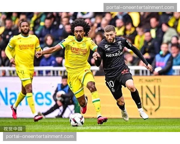 关键对决:南特前锋与兰斯后卫的速度比拼 关键对决:南特前锋与兰斯后卫的速度比拼
